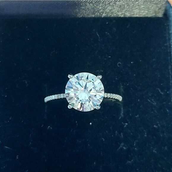 Host Pick 🥳3 Carat Cubic Zircon Sterling Silver Engagement Ring - Picture 3 of 14